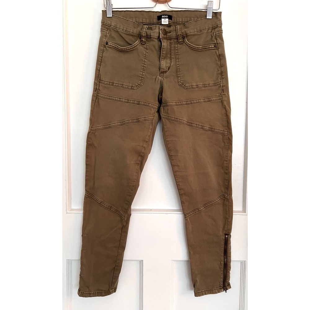 Women’s Urban Outfitters BDG Green Cargo Pants Size 28